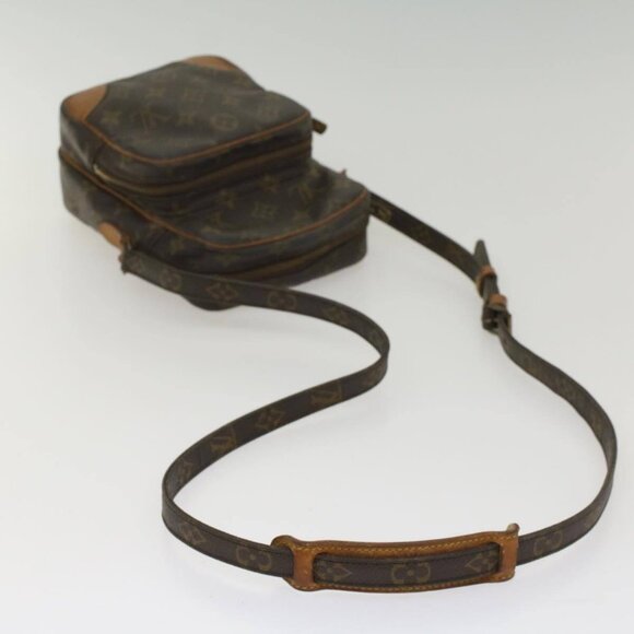 LOUIS VUITTON Monogram Amazon Shoulder Bag - Picture 5 of 16